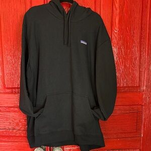 Patagonia Black Hoodie Sweater